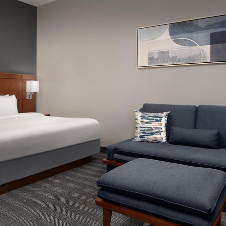Courtyard By Marriott Syracuse Downtown At Armory Square Hotel Ngoại thất bức ảnh