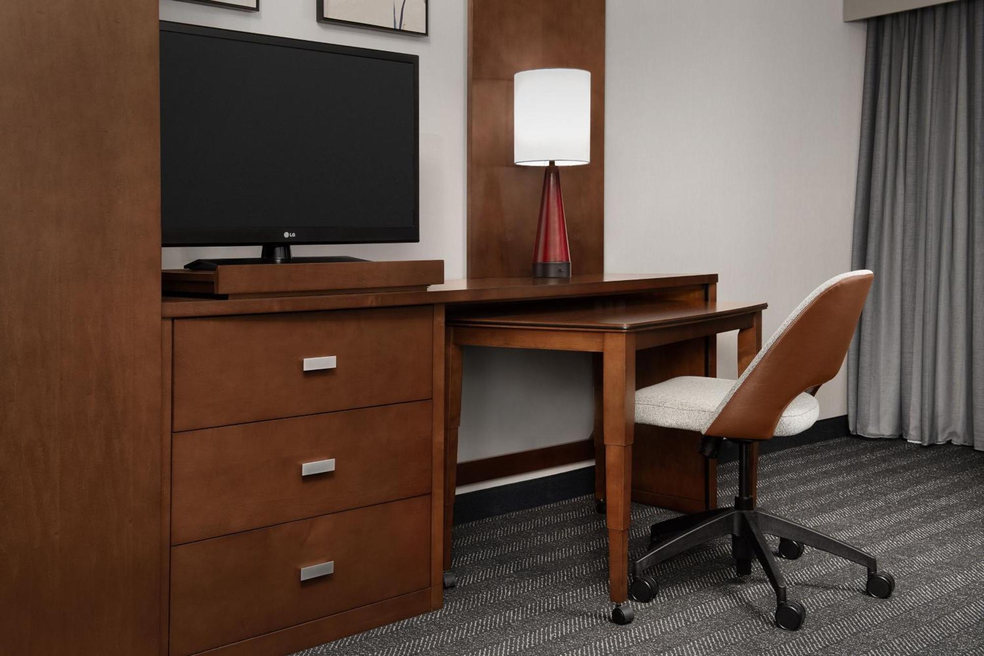 Courtyard By Marriott Syracuse Downtown At Armory Square Hotel Ngoại thất bức ảnh
