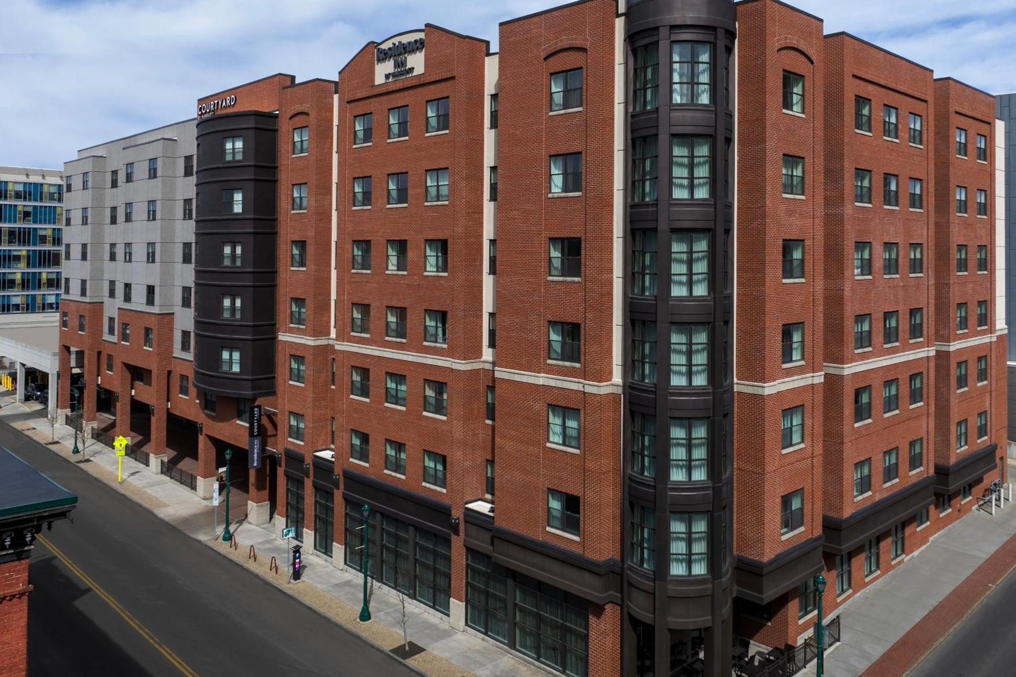 Courtyard By Marriott Syracuse Downtown At Armory Square Hotel Ngoại thất bức ảnh