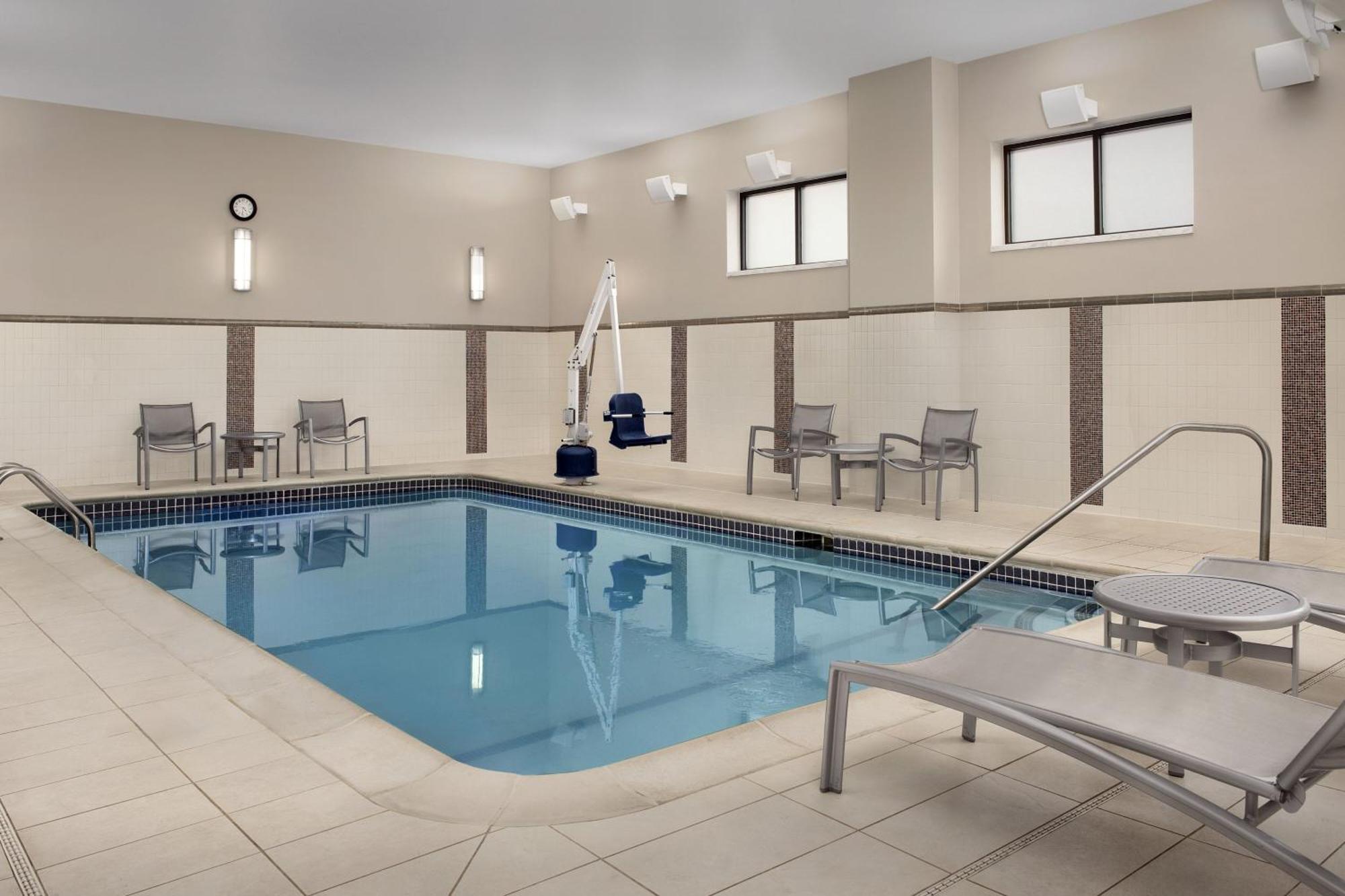 Courtyard By Marriott Syracuse Downtown At Armory Square Hotel Ngoại thất bức ảnh