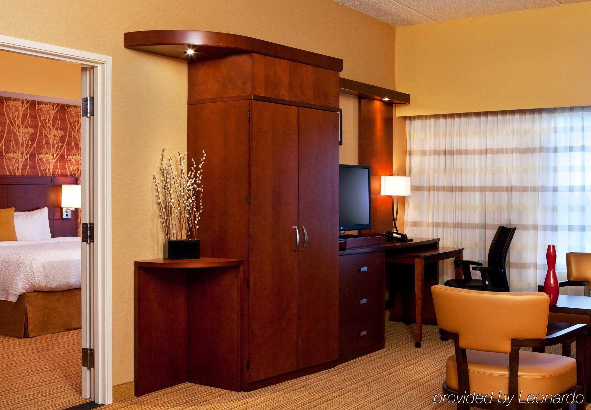 Courtyard By Marriott Syracuse Downtown At Armory Square Hotel Ngoại thất bức ảnh
